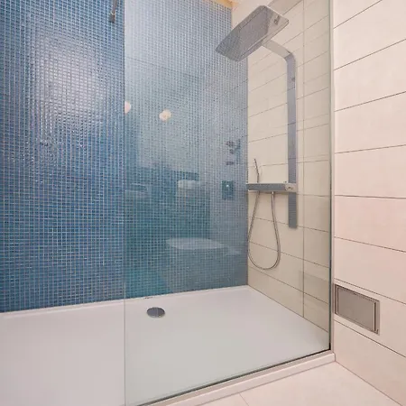Apartment Blue Maris Znjan *