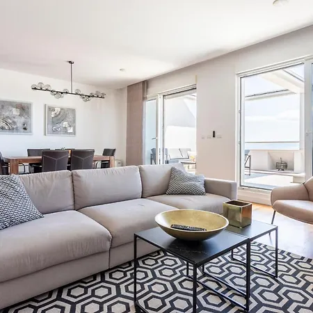 Blue Maris Znjan * سبليت