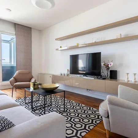 Blue Maris Znjan Apartman *