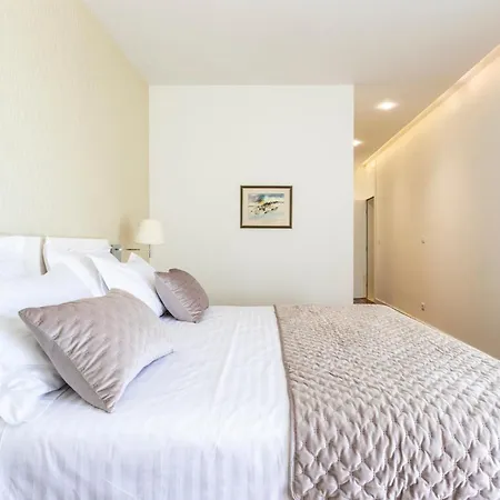 Blue Maris Znjan * Split