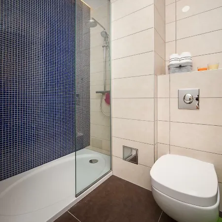 Blue Maris Znjan Apartman *